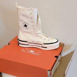 Converse Chuck 70 Plus X High     New In Box.  Sz 7